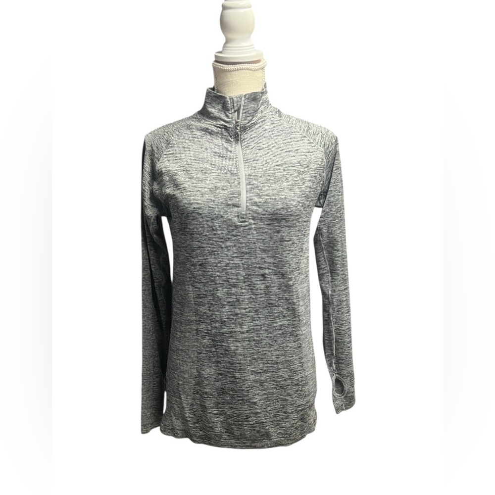 Stella Elyse compression top‎
